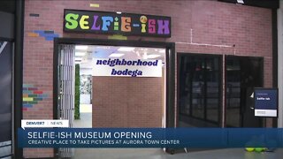 Selfie-ish Museum opening in Aurora