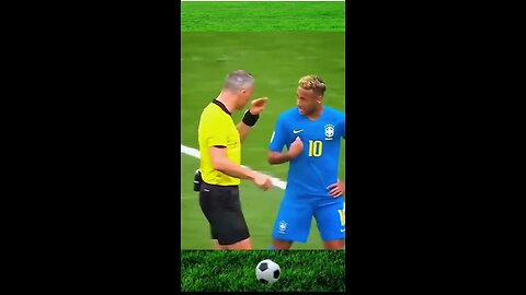 Neymar vs Referee