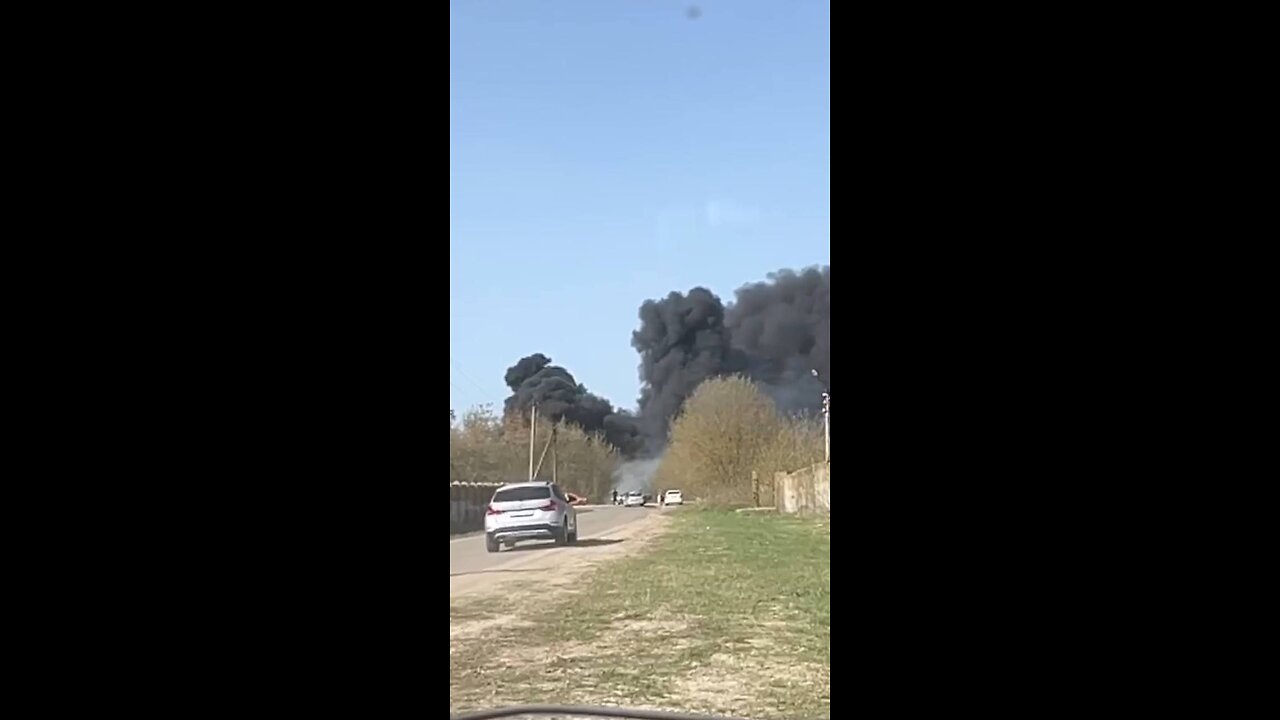 🔥 In Klyntsy (Bryansk region, Russia), an object near a military unit is on fire.