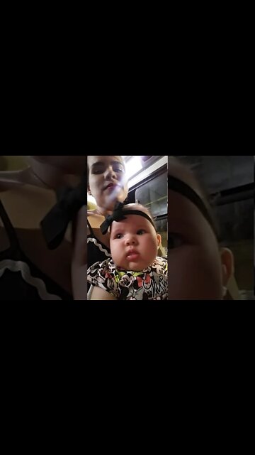 ANDANDO DE ONIBUS PELA PRIMEIRA VEZ COM MINHA MAE - WALKING BY BUS FOR THE FIRST TIME WITH MY MOTHER