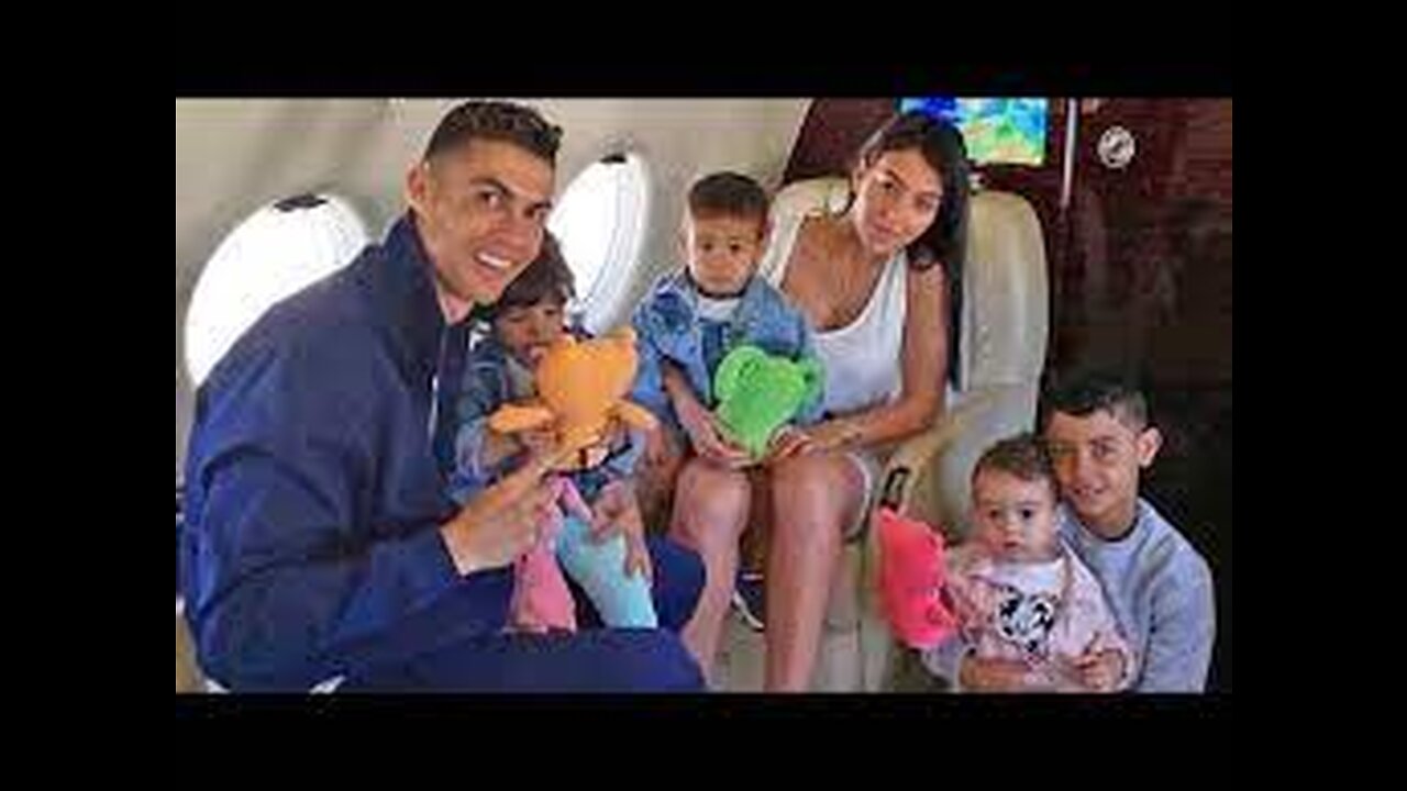 Cristiano Ronaldo Beautiful Family ✨