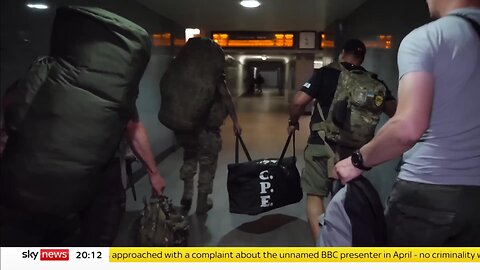 SKY NEWS: Irish "Rumbo" fighter describes terrifying Russian tank chase... and he left Ukraine