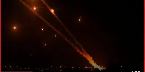 Live Footage of Strong Missile Attacks on Israel’s Territory