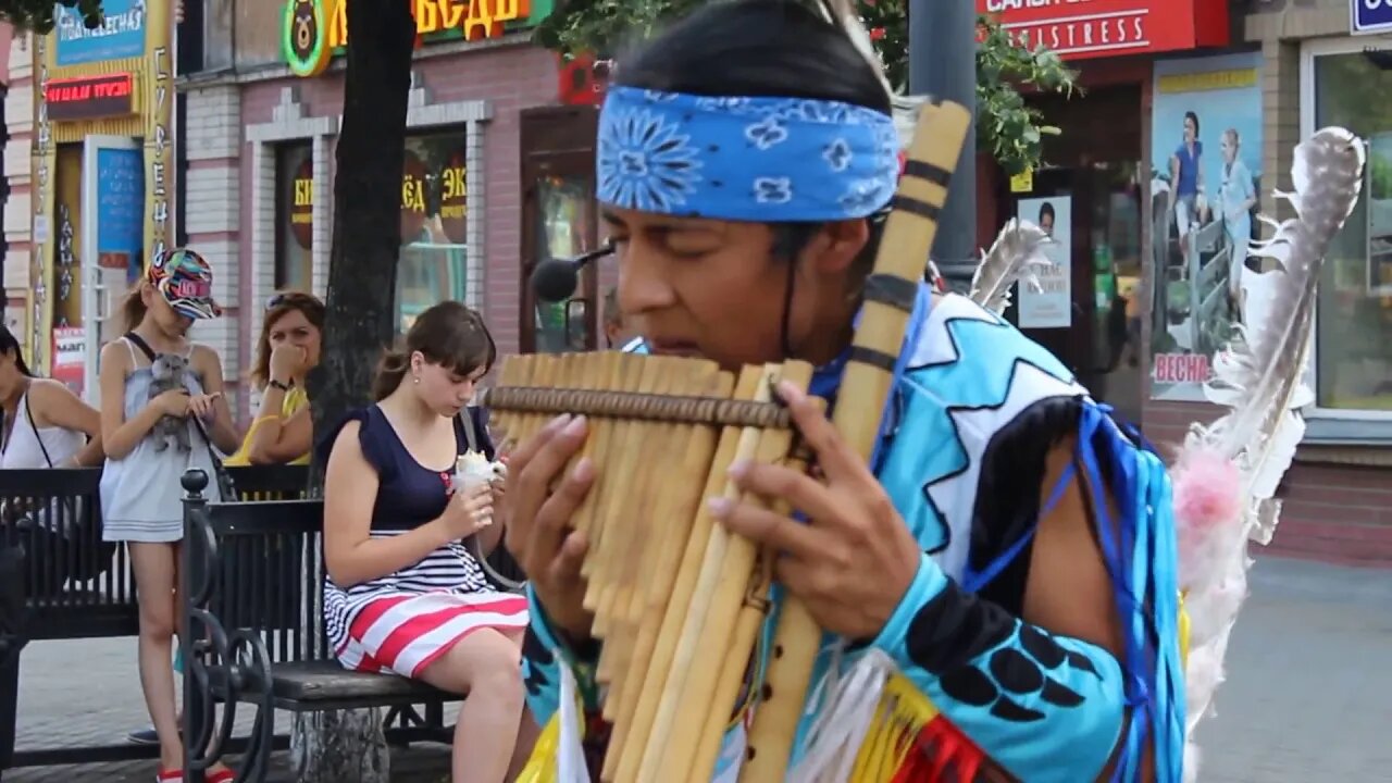 Grupo Pakarina, Tocando Lindas Melodias na Rua.