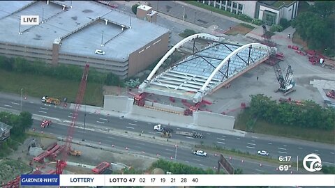 I-94 closed for a week in Detroit as crews roll newly-designed 2nd Ave. bride over highway