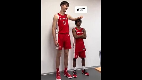 High School Basketball Player Just Graduated At 7-Foot-9, Gets Picked Up By The Florida Gators