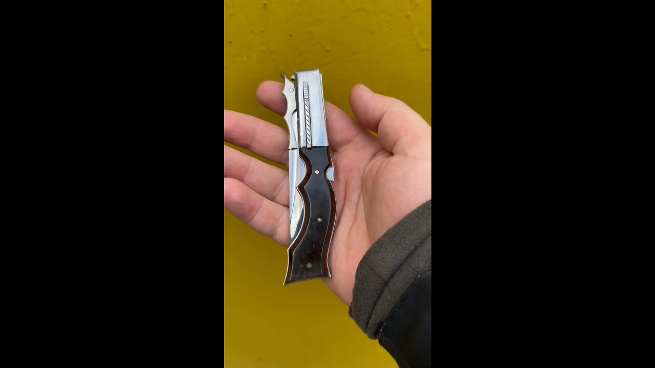 Hidden Release Auto Knife