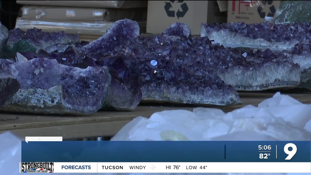 Police recover stolen dinosaur claws worth $25,000