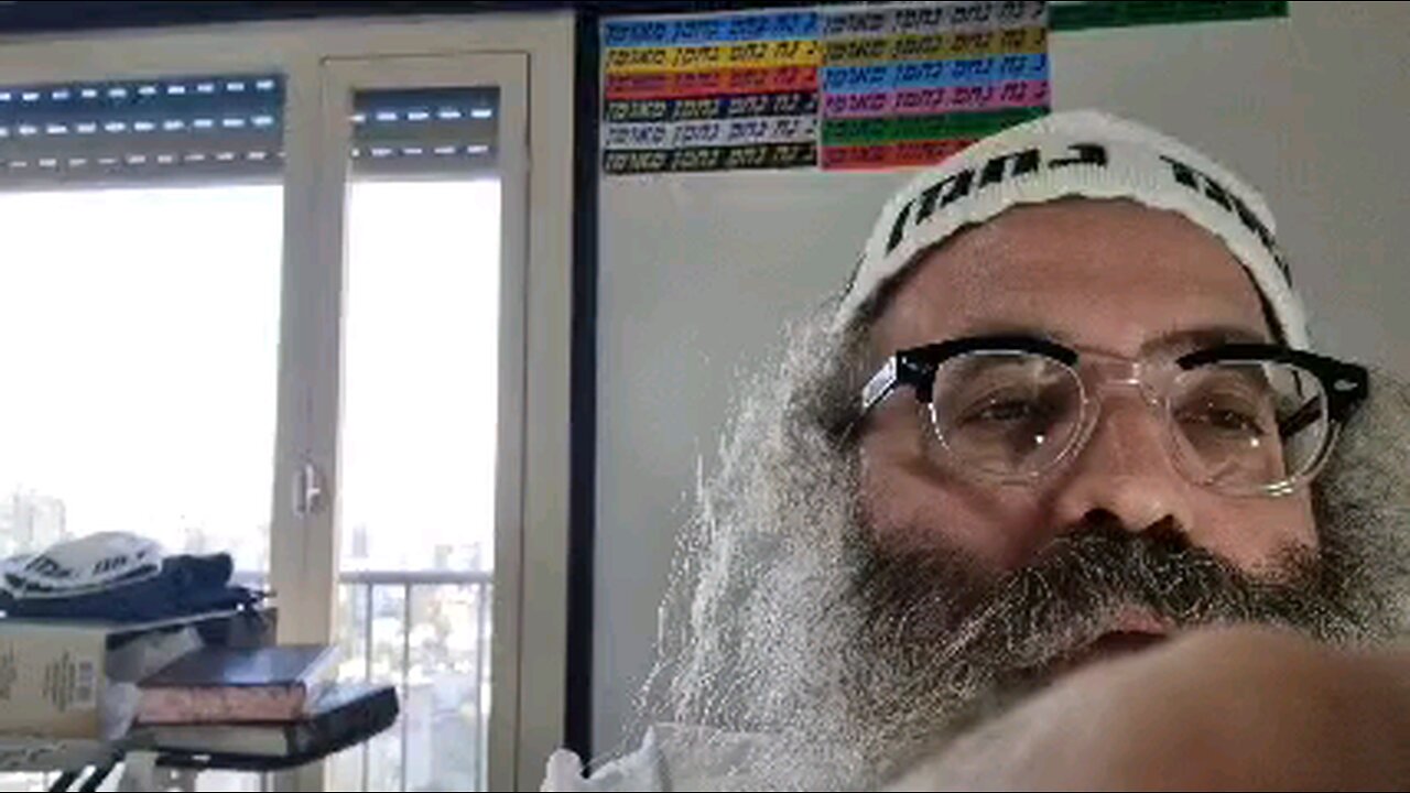 לאו משום דאמרינן לגלויי זוזי הוא דבעי שאני התם דלא ניחא ליה לשווייה - שיר נ נח מסכת בבא בתרא דף נא