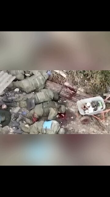 Ukrainian soldiers(nazis) executed captured Russian soldiers