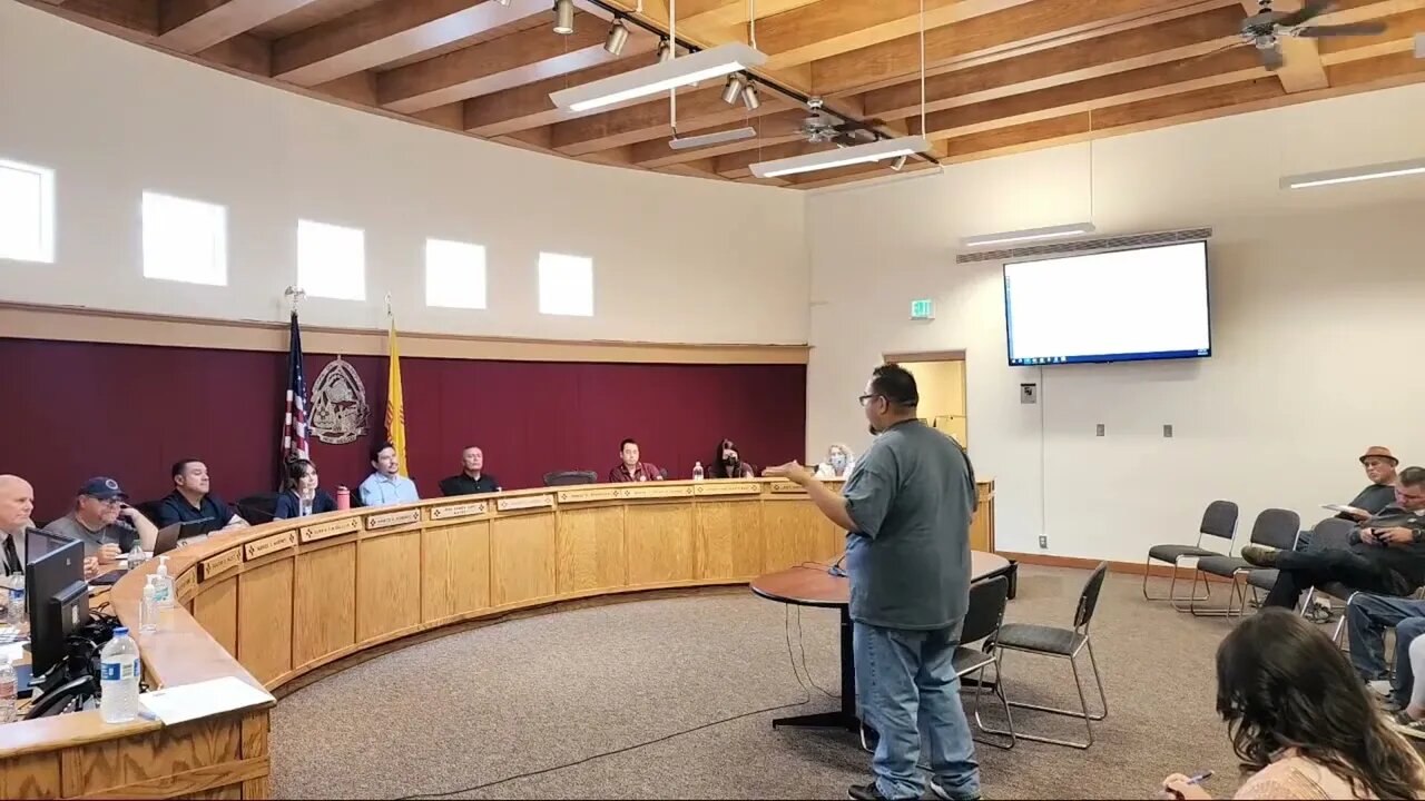 @MexicanFREEPRESS addresses Espanola City Council (again)!