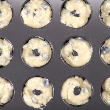 Easy Oven-Baked Blueberry Donuts