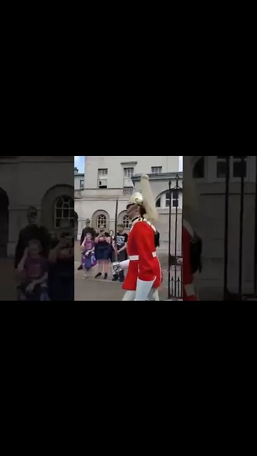 Make way the four women step aside #horseguardsparade