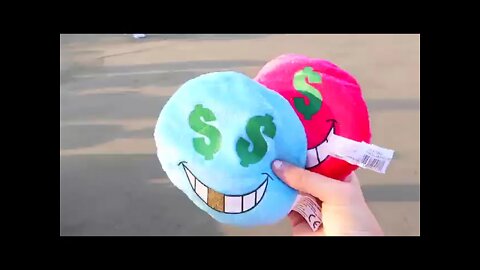 Playing Carnival Games at the L A County Fair!-Lyssy Noel *Reuploaded*
