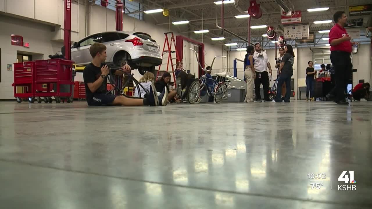 New Mexico, Texas officials visit Olathe hoping to replicate lowrider after school program