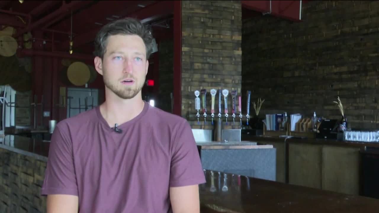 Live at 6: Legacy Hotel