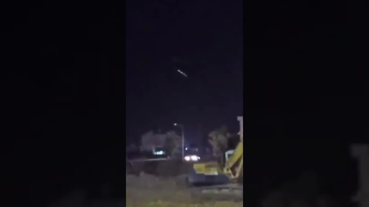 Israelíes informaron haber visto un “tren de luces” moviéndose por el cielo.