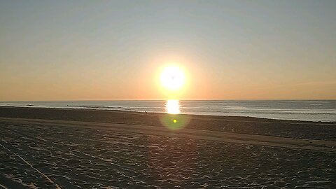 Beach at Sunrise ⛱️ 🌅