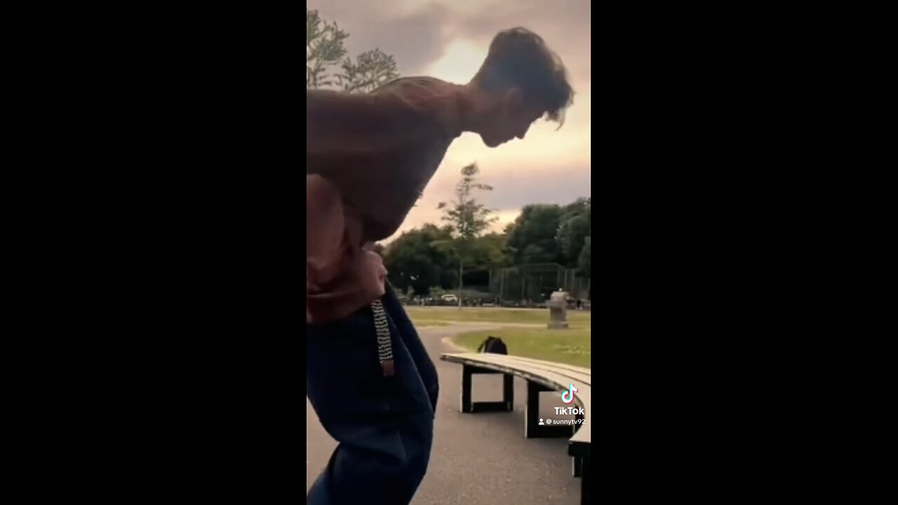 He really smooth with it 🌊🛹