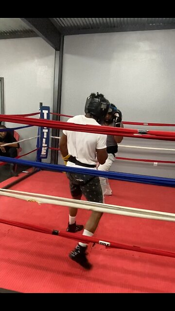Putting in work! Part 2. #BoxerPreacher. ￼