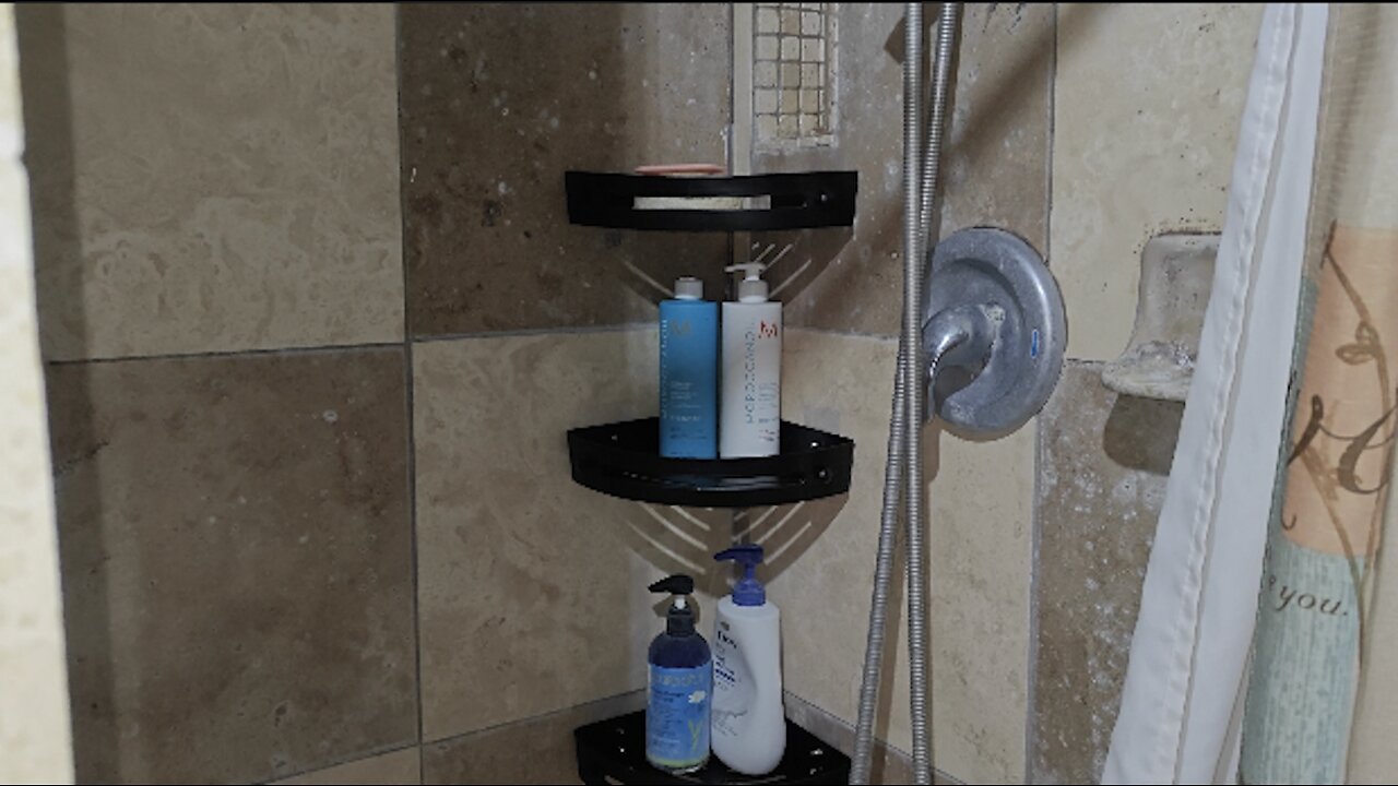 VOLPONE Corner Shower Caddy