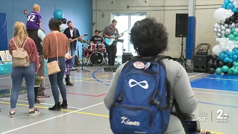 Ravens community gathers to help find cure for ALS