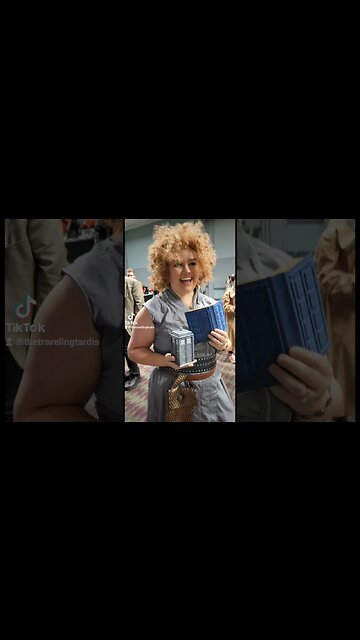👩 #TARDIS VS #RIVERSONG #COSPLAY #COSPLAYERS #ALEXKINGSTON #DOCTORWHO #VOTD 👩 #SUBSCRIBE #SHORTS