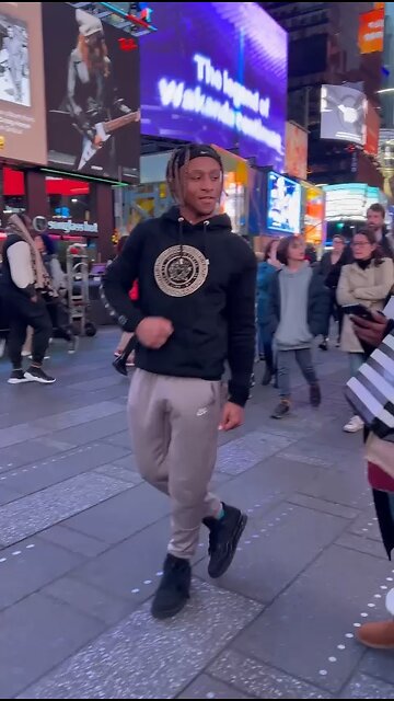 Am a lost boy from sturdy land