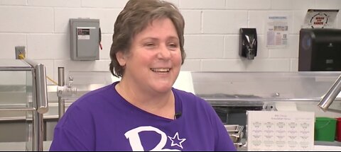 Longtime Barberton HS cafeteria manager retires