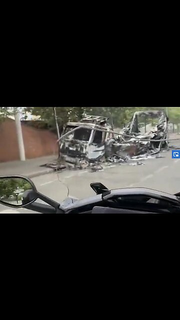 Paris is a War Zone - Under Attack by a Foreign Army & the Government Is Complicit - HaloNews