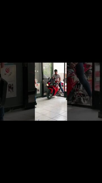 #shorts #2022 funny,prank,funjokes,dad jokes,funny memes,funny video,fun,laughing,funny animal,knock