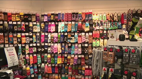 Teen raising money and providing socks to migrant families in Denver