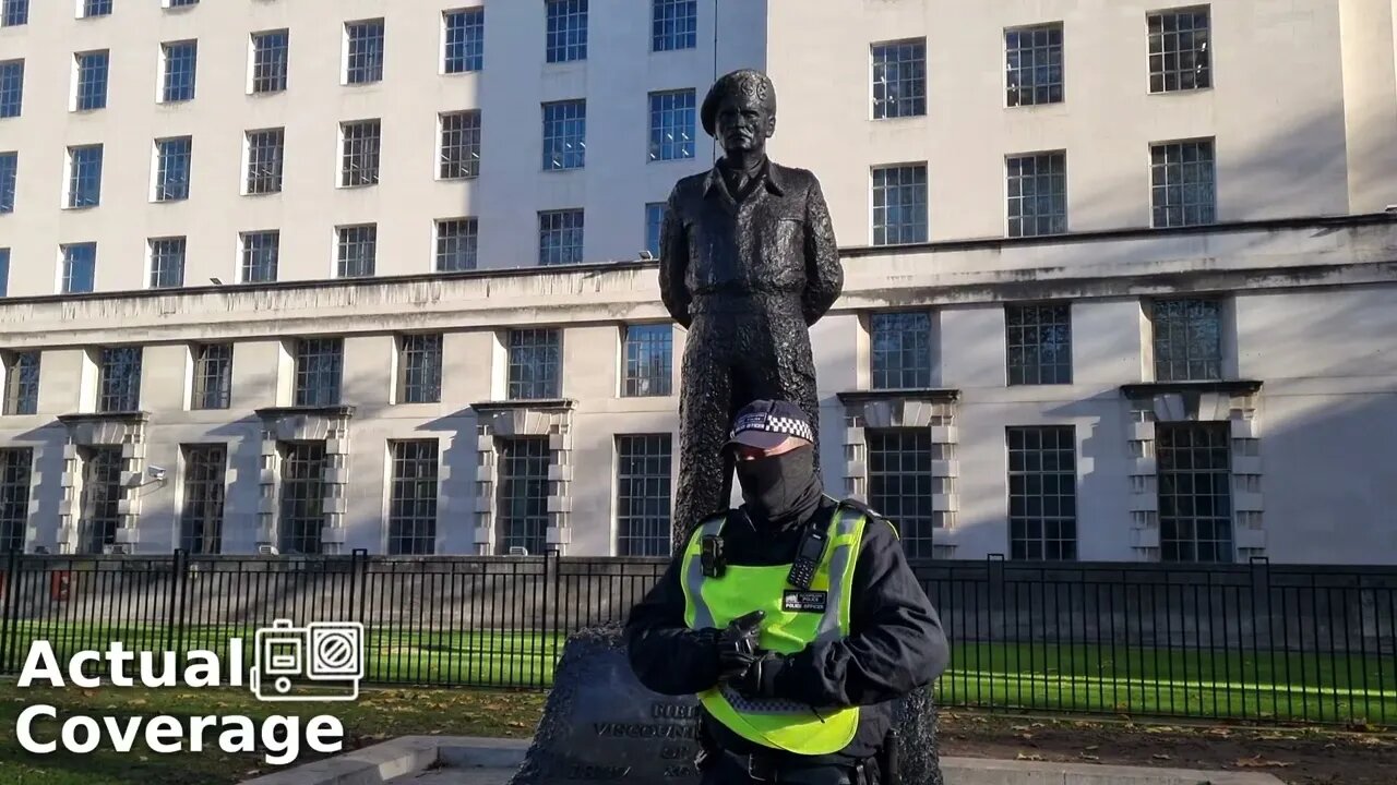 Every statue under police guard for Palestine march