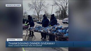 Thanksgiving dinner giveaway at Isaac Coggs Health Center