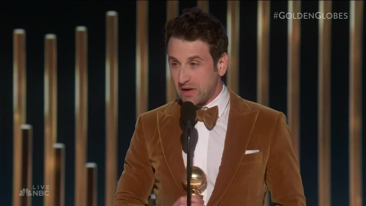 Nicolet High School graduate wins his fourth Golden Globe award