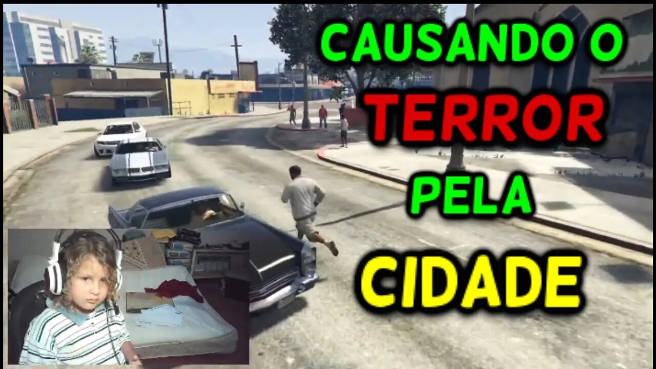 CRIANÇA DE 5 ANOS JOGANDO GTA 5 PELA PRIMEIRA VEZ EM 2022