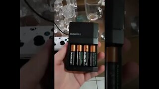 O MELHOR CARREGADOR DE PILHAS - O MELHOR CUSTO BENEFICIO