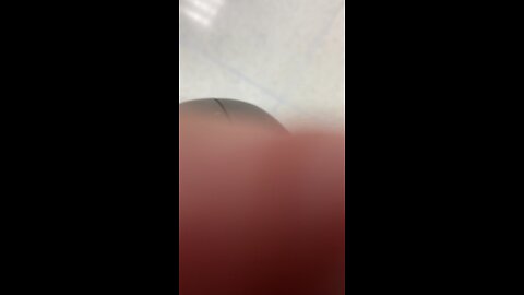 TESS RIDES THE ESCALATOR AT ATLANTA AIRPORT