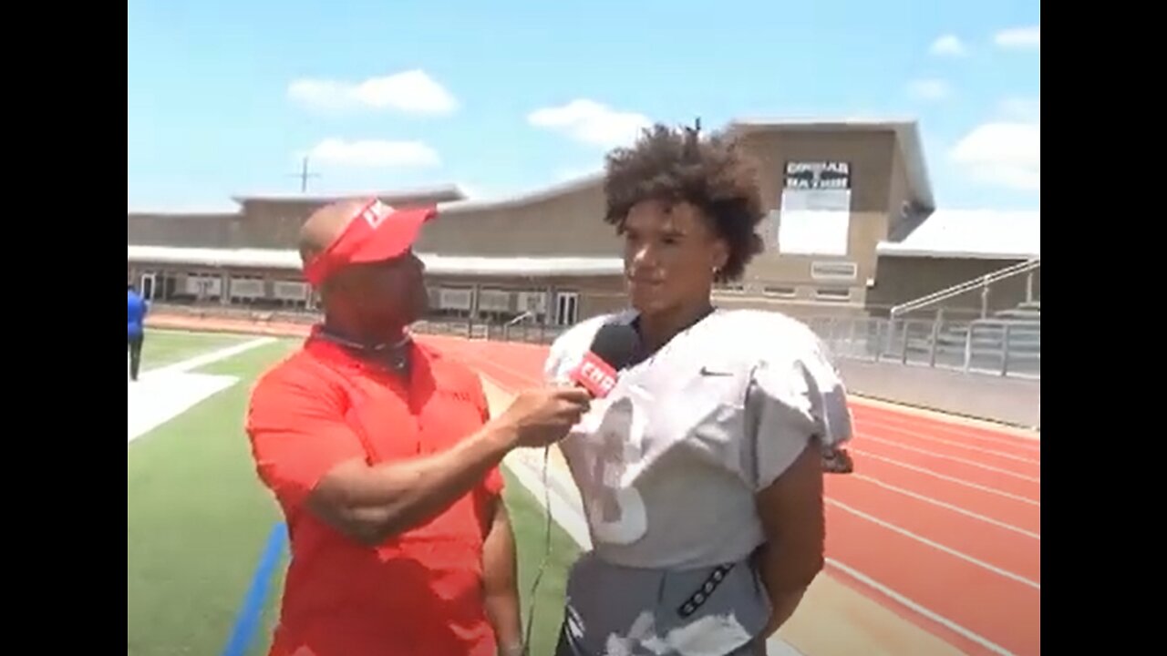 Patriots 2023 1st Round Draft Pick Christian Gonzalez Interview at The Colony High School