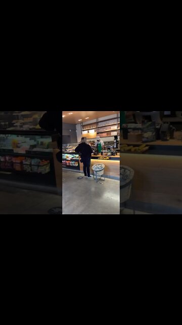 #STARBUCKS FAT #KAREN TRYS TO TELL ME I'M #NOT ALLOWED TO #BREATHE! #NOMASK