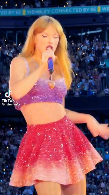 Embracing Taylor Swift's Body Positivity: A Look at Her Figure