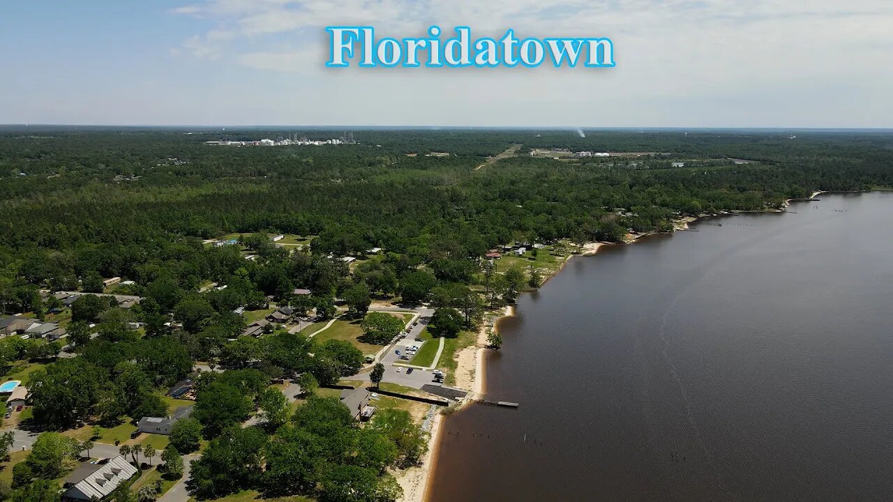 DJI Mavic Air 2 Flyover of Floridatown - Relaxing Lo-Fi