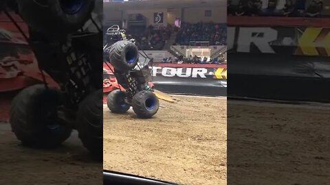 ASSISTA OS VÍDEOS NO CANAL - WATCH THE VIDEOS ON THE CHANNEL