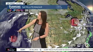 ABC 10News Pinpoint Weather with Meteorologist Megan Parry