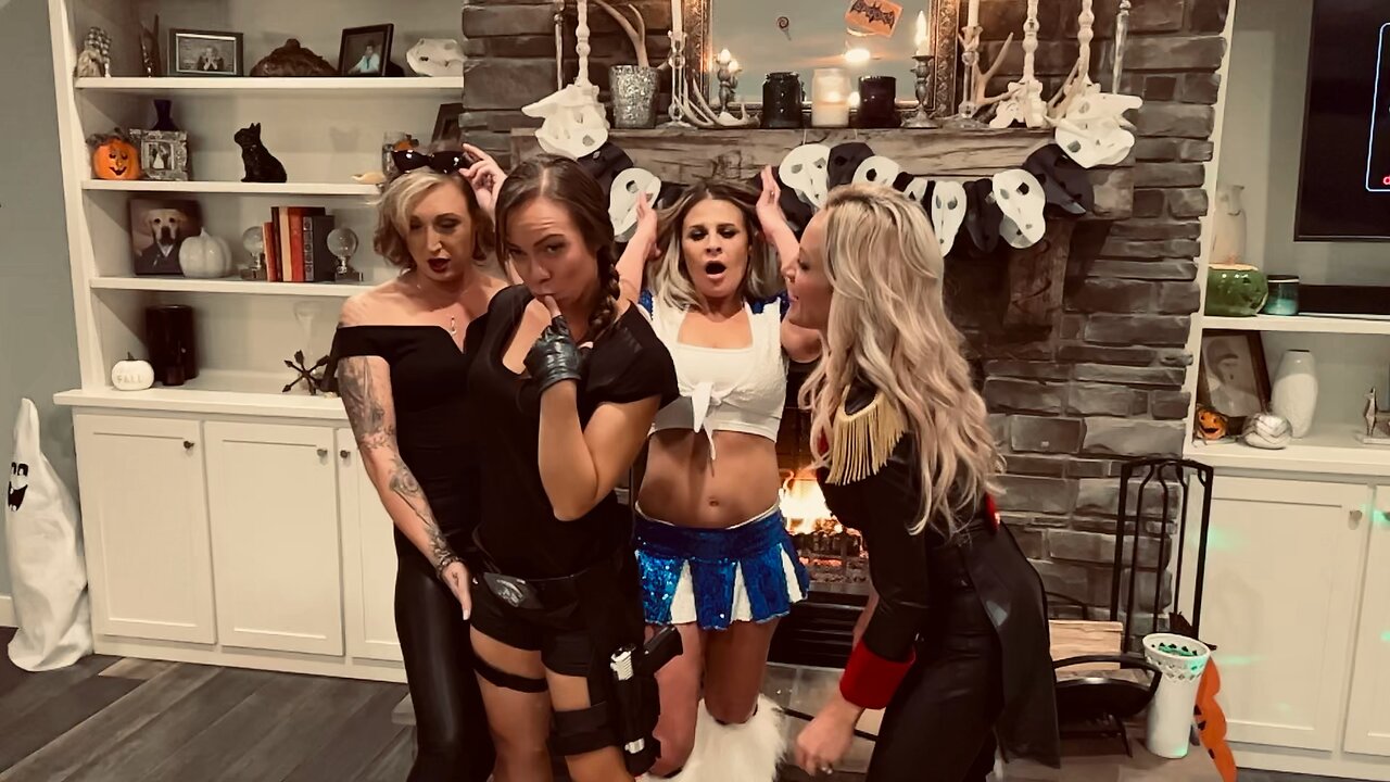 Halloween fun with the girls