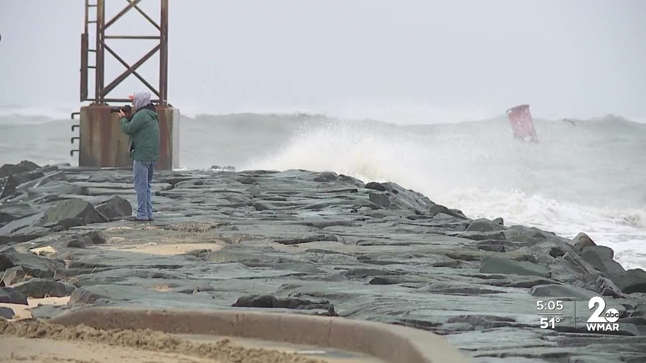 Remnants of Hurricane Ian hit Ocean City, minor flooding reported