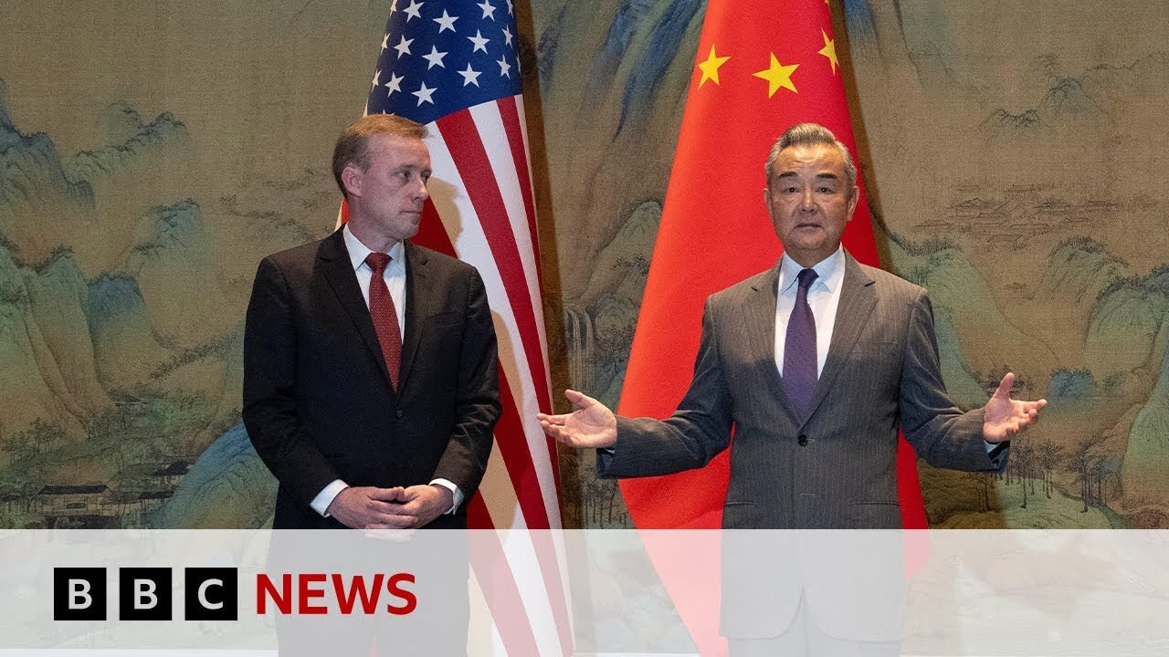 US security adviser meets Chinese foreign minister in Beijing | BBC News