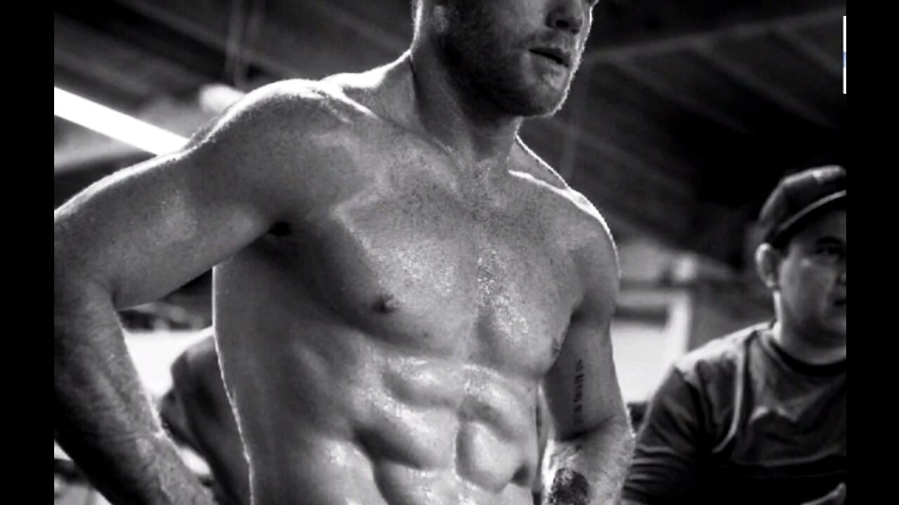 Best Photos of Canelo Álvarez on Instagram of his Six Pack