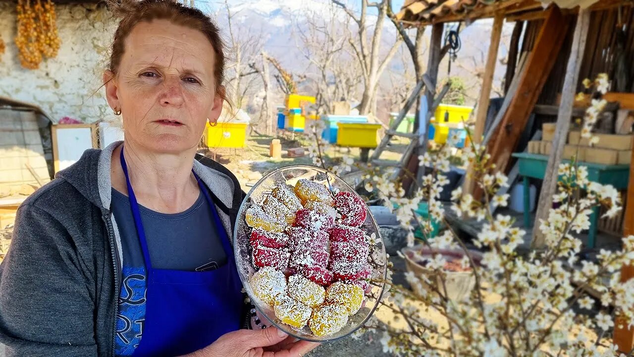 Mos Blini me Llokume Por Bejini Vet ne Shtepi. Llokume me Fruta!