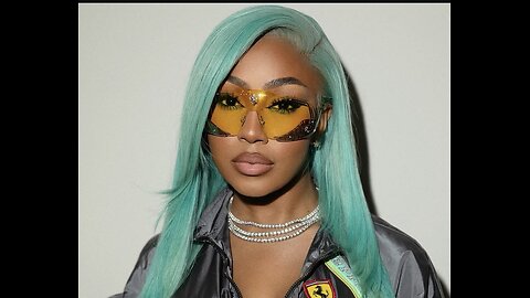 Yung Miami Out & About Looking 🤩🤩 #NYFW #yungmiami